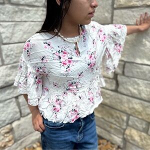 Floral Ruffle Sleeve Top - White and Pink
